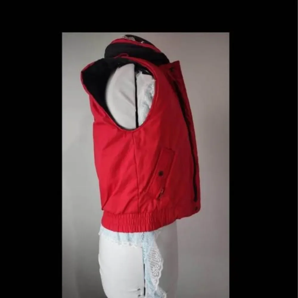 Boys size 8 London Fog Vest high altitude double sided red or black FLAW-No fron